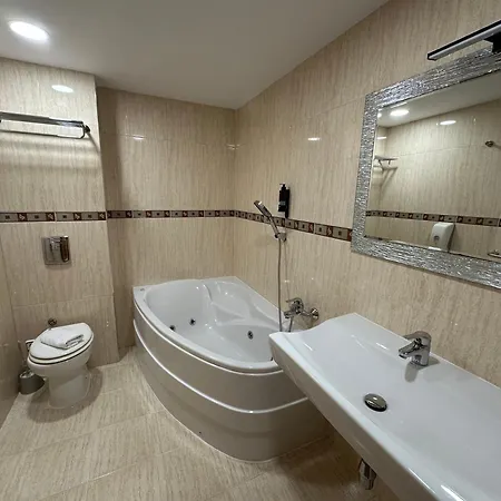 Santa Catalina By Bossh Hotels! 2* A Coruña