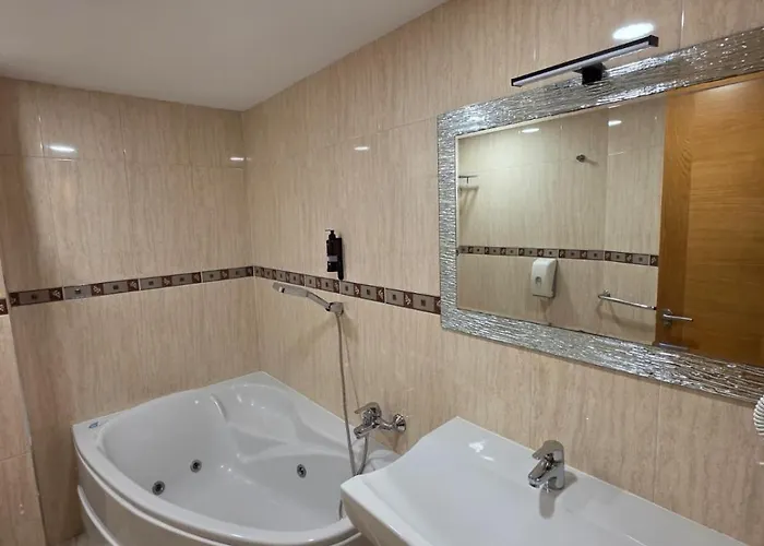 Santa Catalina By Bossh Hotels! 2*